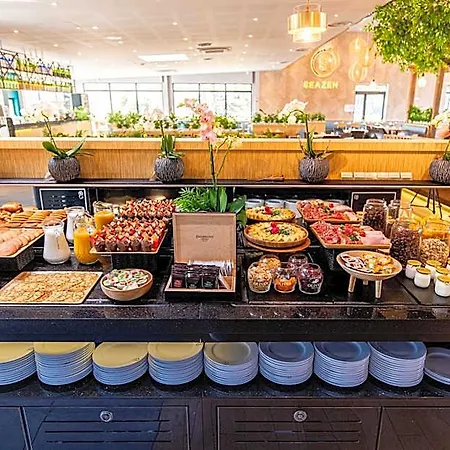 Hotel Woods Genève-thoiry 3*
