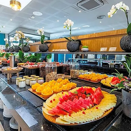Hotel Woods Genève-thoiry 3*