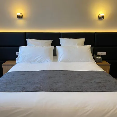 Woods Geneve-thoiry 3* Thoiry (Ain)